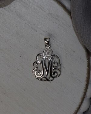 IBB Sterling Silver Letter M Pendant 1.37G / 1in